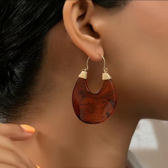 Stunning hoop earrings - Picture 2 of 14